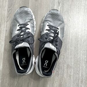 ON CLOUDS size men’s 11 Swiss Engineering color light gray